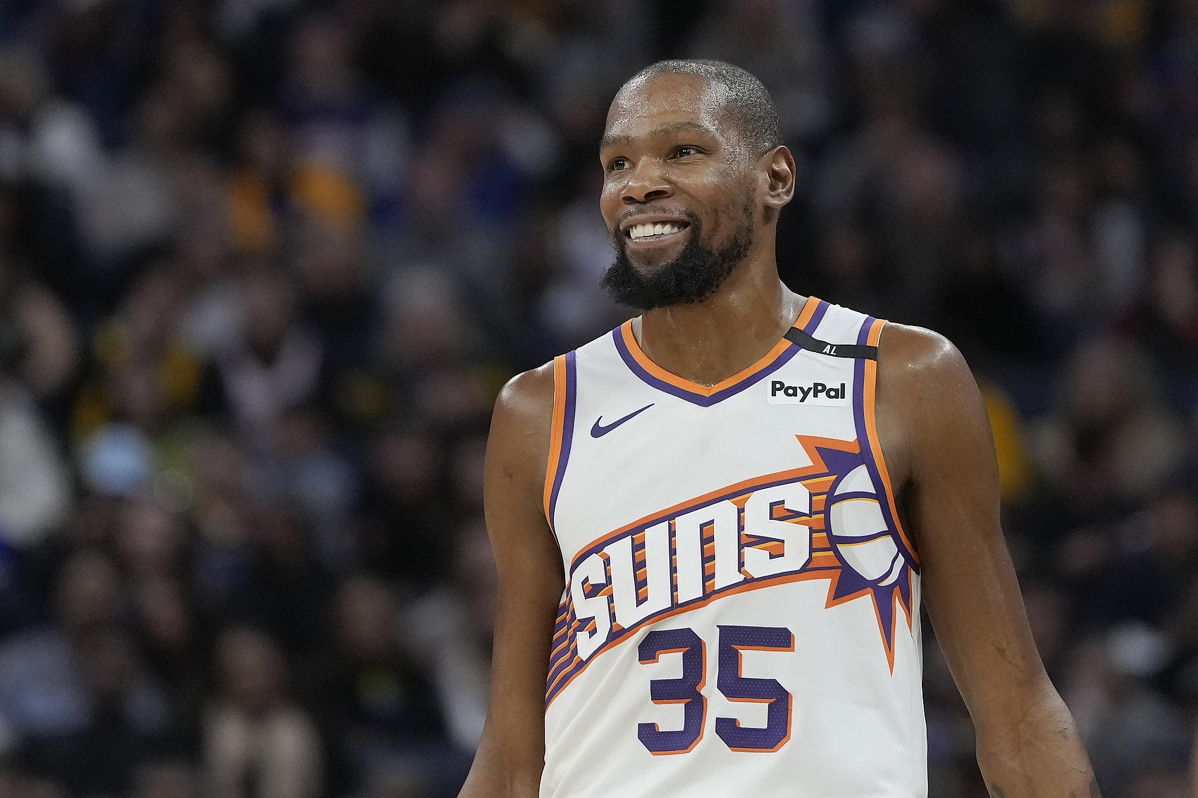 KD回复网友：你不适合看NBA 去看冰球吧 他们打球很猛而且很忠诚